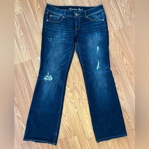 American Eagle Distressed Slim Boot Stretch Sz 12 Jean